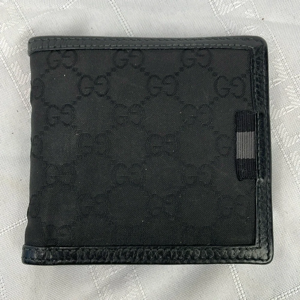 Gucci Bifold Compact Wallet GG Guccissima Monogram Canvas Black Web Tab